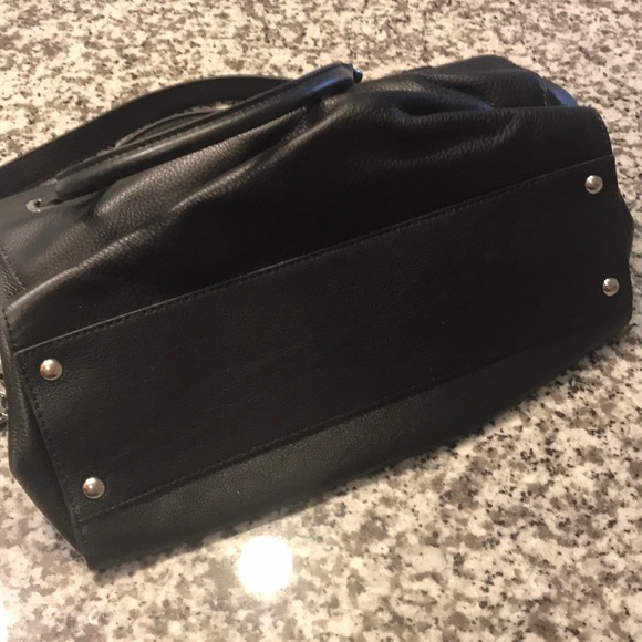 Large Michael Kors Purse - Picture 5 of 7